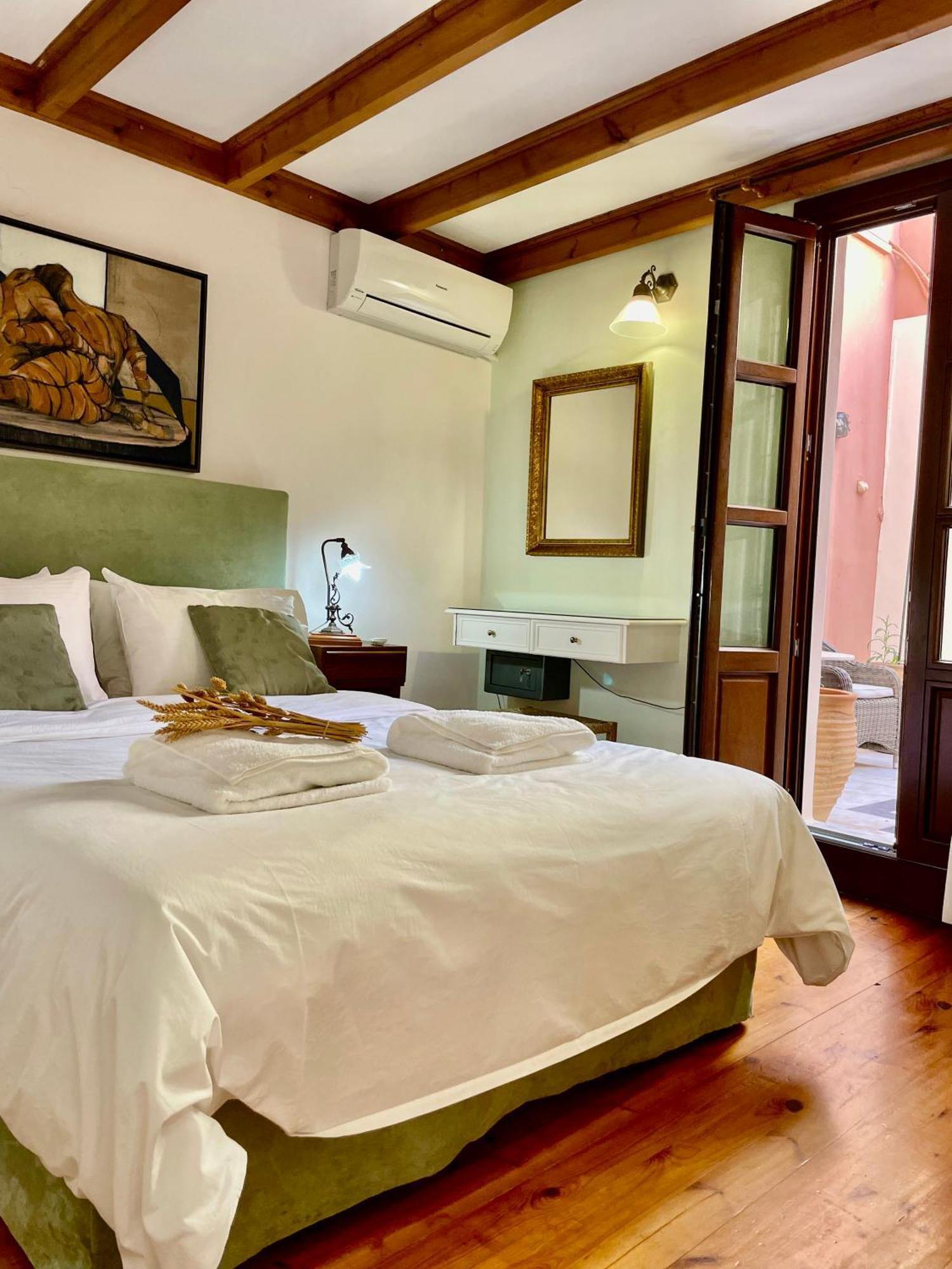 Erietta Suites Chania  Exterior photo